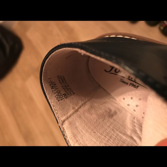 3 pairs of FootMates girls shoes (sold separately) - Picture 8 of 8